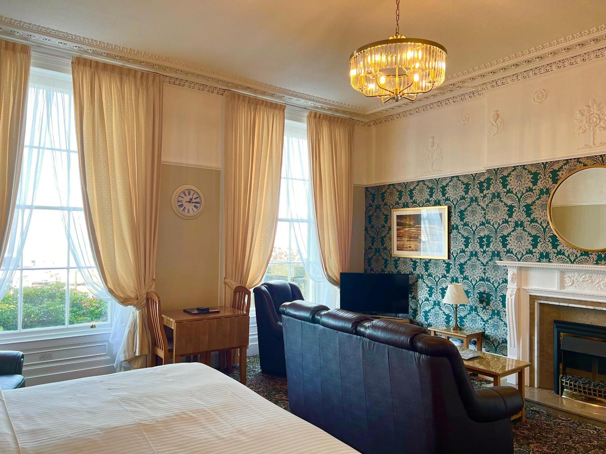 Eden Vale Ground Floor Sea View Apartment Morecambe Exteriör bild